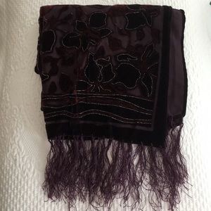 Purple pattern scarf